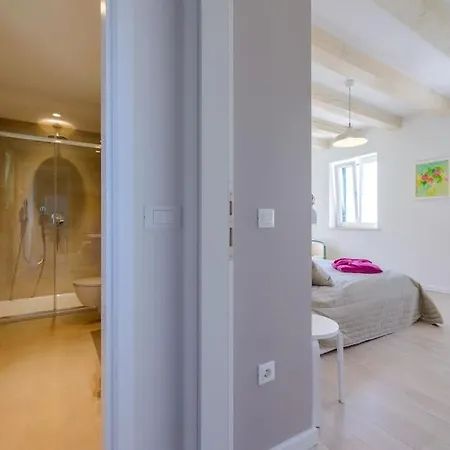 Family And Friends Dubravka