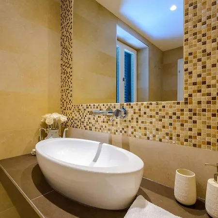 Family And Friends * Dubravka