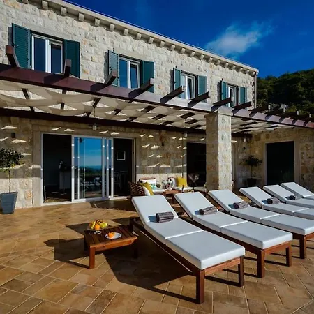 Family And Friends * Dubravka