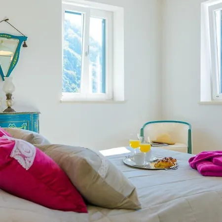 Family And Friends *