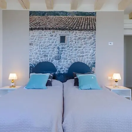 Family And Friends Villa *