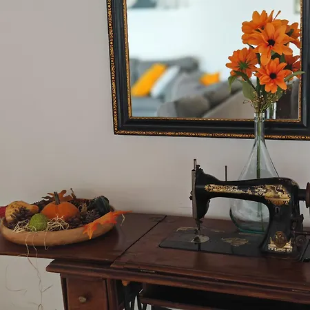 Villa Family And Friends