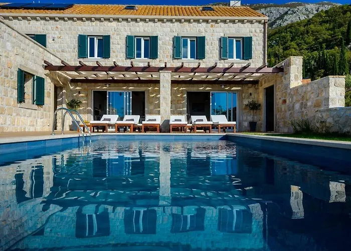 Family And Friends *